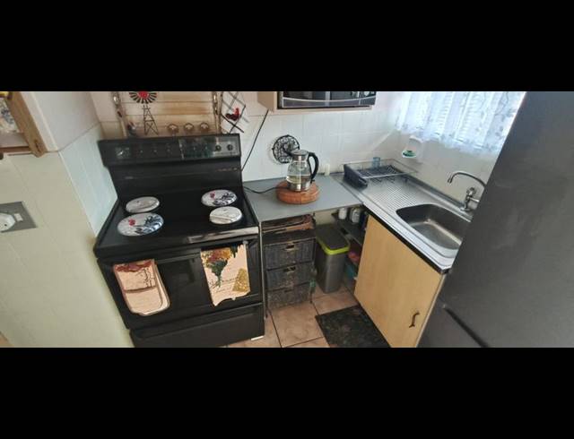 2 BEDROOM APARTMENT FOR SALE IN PRETORIA GARDENS